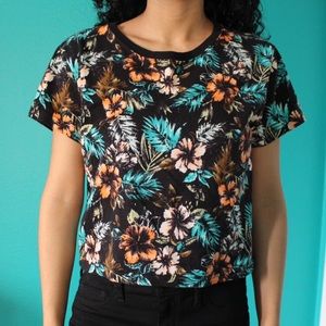 Forever 21 Floral crop top